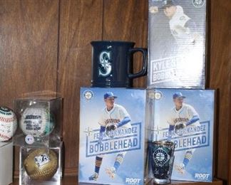 Mariner Fan Goodies