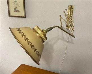Tole extention lamp