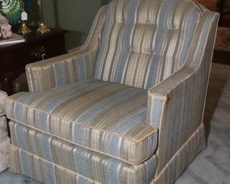 PR. CLUB CHAIRS