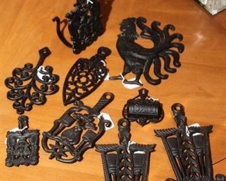 TRIVETS