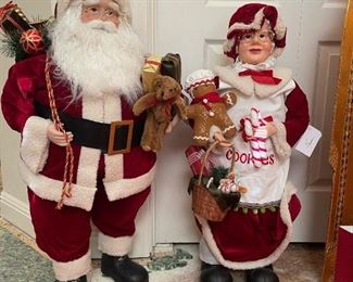 4' Tall SANTA and MRS CLAUS by Valerie