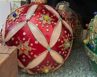 LARGE Outdoor Ornament Displays