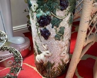 Vintage Ceramic Bunny Themed Umbrella Stand