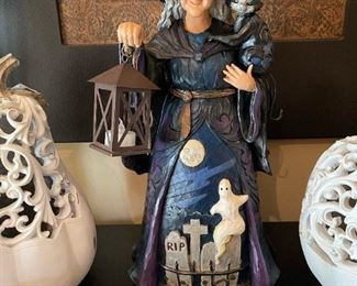 JIM SHORE Halloween Witch with Cat and Lantern