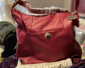 ISAAC MIZRAHI Handbag with Dustbag 