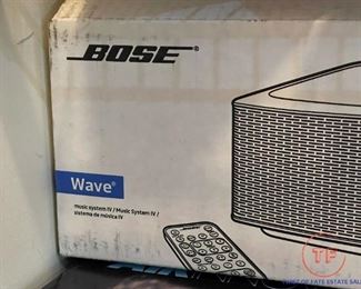 BOSE Wave Radio - BRAND NEW 