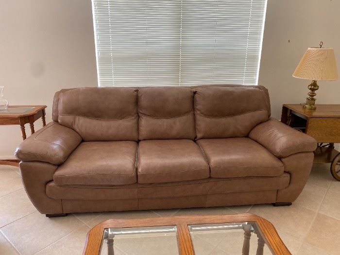 Village Estate Full of Furniture in The Villages, FL starts on 9/7/2022