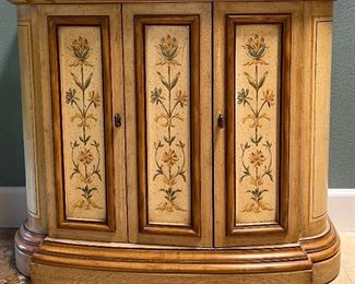 Drexel Heritage 3 Door Painted Small Buffet/Entry