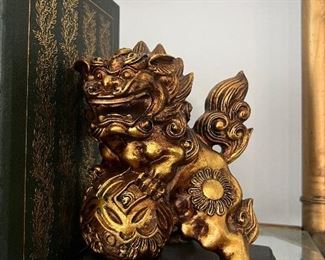 Vintage Pair of Gilt Resin Foo Lion Bookends