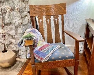 Antique oak rocking chair 