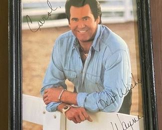 Wayne Newton autograph 