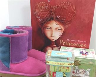 Little Girls Ugg Boots Gifts