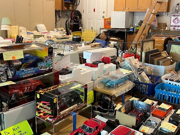 HUGE HUGE GARAGE /TOOL SALE in Marshall, MI starts on 9/9/2022