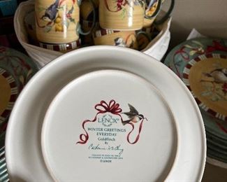 Lenox Set for the Holidays Winter Greetings Christmas Everyday 43 piece set