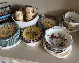 Lenox Set for the Holidays Winter Greetings Christmas Everyday 43 piece set