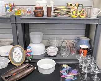 Smurf and garfield glasses, Tupperware, Corning, Pyrex 