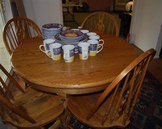 OAK TABLE AND CHAIRS, 1 LARGE LEAF, CASUAL DISHES