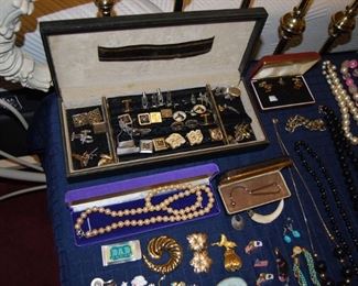COSTUME JEWELRY, CUFF LINKS, PINS, ETC.