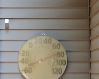 THERMOMETER 