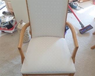 ARM CHAIR DINING TABLE 