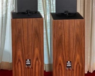 KEF Model 107 Reference Series Speakers with KUBE EQ	45.5x13x27.75in	HxWxD
