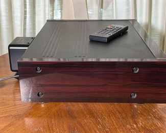 Pioneer PD-91 CD Player	5x18x17in	HxWxD
