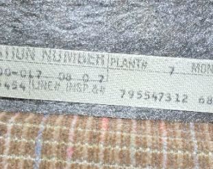 Recliner Chair	38 x 36 x 34in	HxWxD
