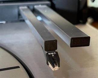 Bang & Olufsen Beogram TX2 Turntable MMC 3 Phono Cartridge B&O TX-2	3 x 16.5 x 13in	HxWxD
