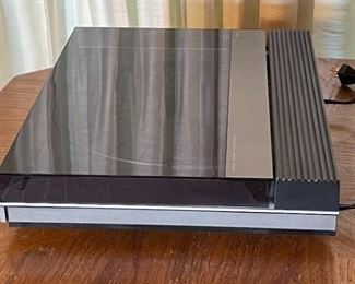 Bang & Olufsen Beogram TX2 Turntable MMC 3 Phono Cartridge B&O TX-2	3 x 16.5 x 13in	HxWxD
