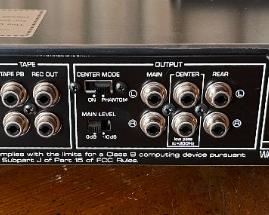 Mint Yamaha DSR-100 PRO Digital Surround Decoder DOLBY PRO LOGIC	3 x 17 x 13in	HxWxD
