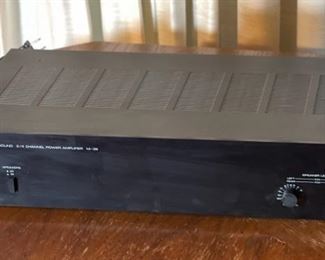 Yamaha M-35 Stereo Power Amplifier 2/4 Channel Amp	3.5 x 17 x 11in	HxWxD
