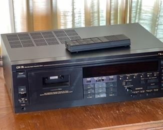 Nakamichi CR-7A Cassette Deck Tape Player  CR7a with Remote	5.5 x 17 x 12.5in	HxWxD
