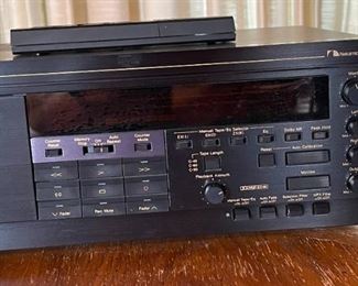 Nakamichi CR-7A Cassette Deck Tape Player  CR7a with Remote	5.5 x 17 x 12.5in	HxWxD
