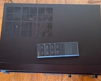 Nakamichi CR-7A Cassette Deck Tape Player  CR7a with Remote	5.5 x 17 x 12.5in	HxWxD
