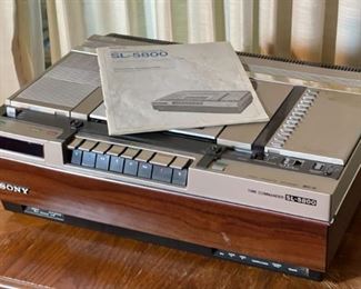 Sony SL-5800 Betamax VCR Video Cassette Recorder	6.5 x 19.5 x 15in	HxWxD
