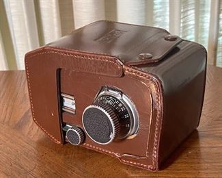 Rollei Rolleiflex SL66 Camera Body with Back & Case Medium Format SL-66	5x6x8in	HxWxD
