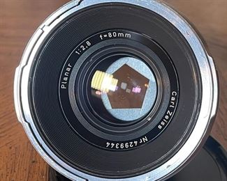 Carl Zeiss Planar 80mm f/2.8 Lens for Rolleiflex  Rollei SL66	3.25x2.5in	HxWxD
