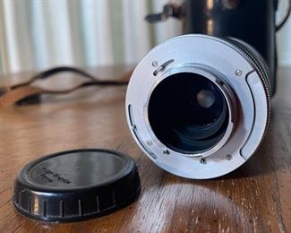 Topcon Toyo Kogaku 13.5cm 135mm f/3.5 Lend RE Auto-Topcor in case	4.75 x 4in Diameter	
