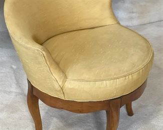 AS-IS John Widdicomb Flip-Top Vanity & 1262 Swivel Chair	29 x 47 x 21in	HxWxD
