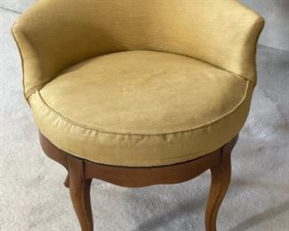 AS-IS John Widdicomb Flip-Top Vanity & 1262 Swivel Chair	29 x 47 x 21in	HxWxD
