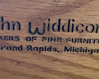 AS-IS John Widdicomb Flip-Top Vanity & 1262 Swivel Chair	29 x 47 x 21in	HxWxD
