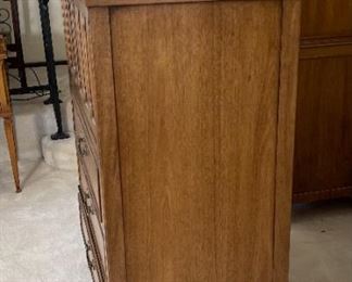 1960s Vintage Drexel Triune Dresser	54 x 36 x 20in	HxWxD
