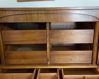 1950s Vintage John Widdicomb Tambour Dresser Tall Chest	54 x 38 x 19.5in	HxWxD
