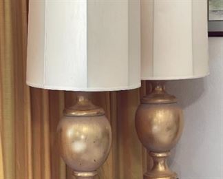 2pc Vintage Heavy Urn Lamps PAIR	43 x 17.5in diameter	
