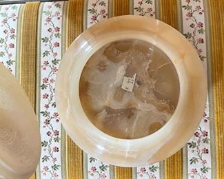 Carved Stone Trinket Dish lidded	4 x 6in diameter	
