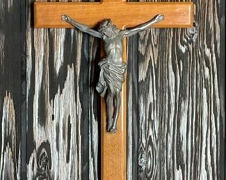 Crucifix Wood & Metal	23x12.5in	

