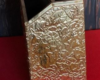 Vintage Hammered Brass Magazine Holder Newspaper Rack	12x14.5x5.75in	HxWxD
