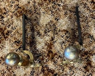 Brass Andirons	17x7.5x18in	HxWxD
