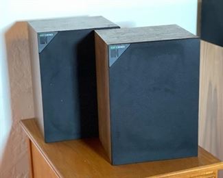 KEF C Series C20 Bookshelf Speakers Pair #2	13.5 x 9.75 x 8.5in	HxWxD
