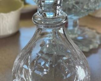 Waterford Irish Crystal WAT10 Decanter and Stopper	9.75in high	
